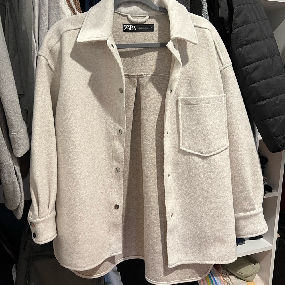 Zara beige shacket